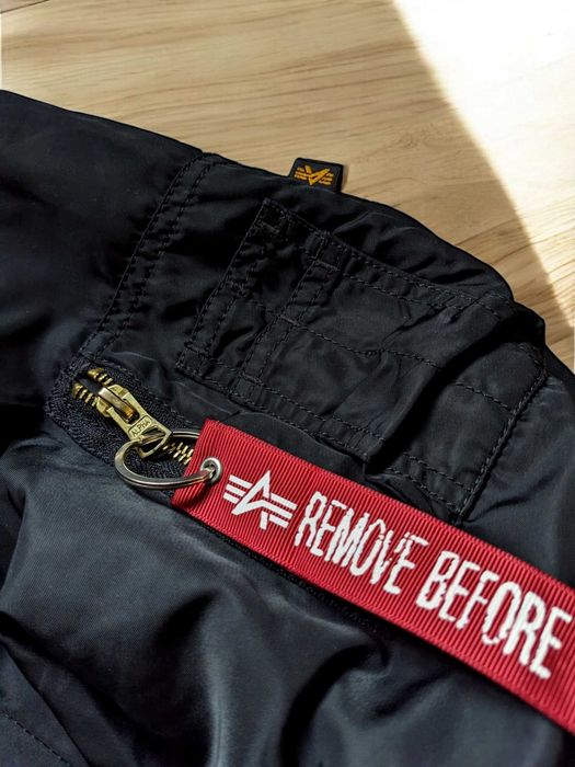 Новий бомбер B-15 Alpha Industries USA