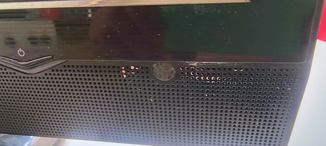 Монитор с ТВ тюнером и звуком. LG flatiron m228wa-bz