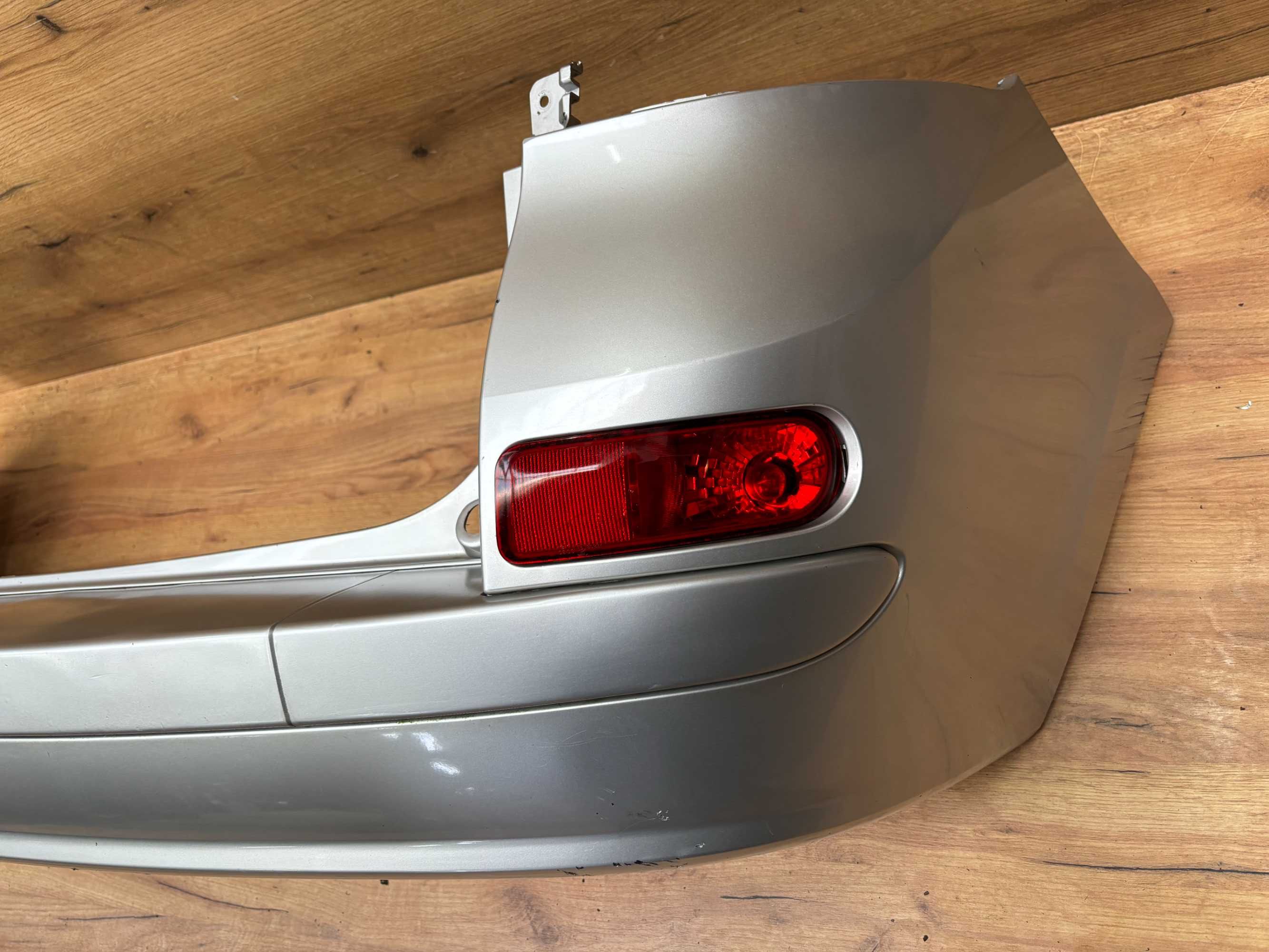 Zderzak tylny Renault Clio 3 lift kombi kolor ted69