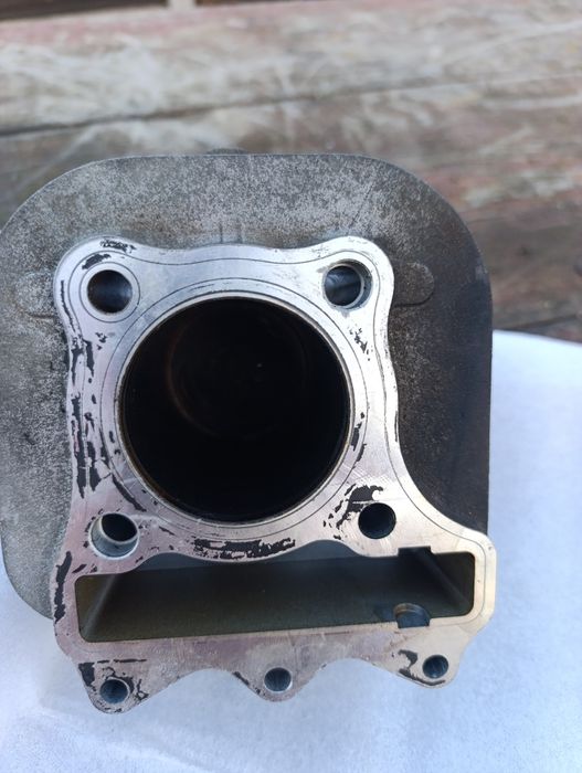 Поршнева Сузукі адрес 125