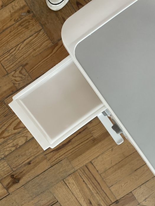 Tabuleiro altura regulável