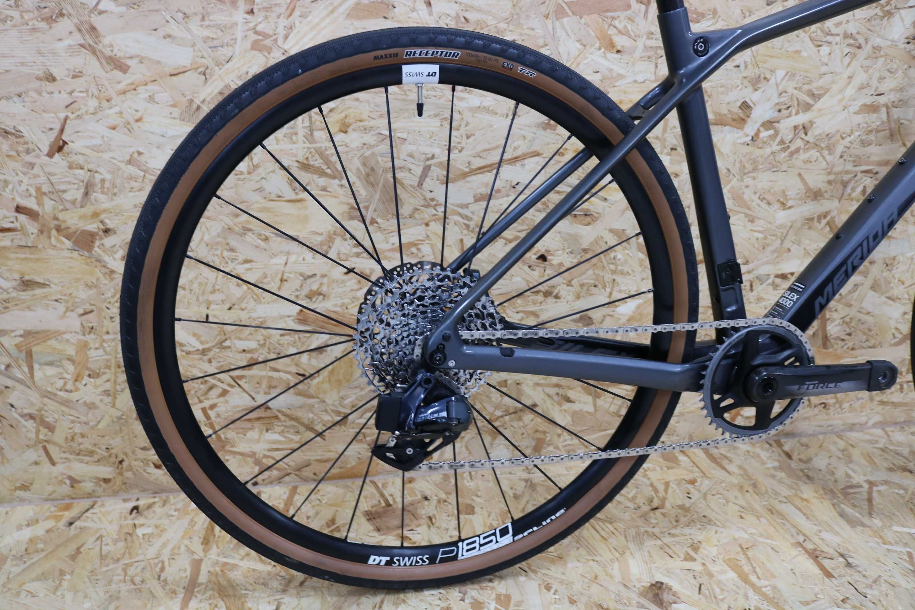 Bicicleta Gravel carbono Merida Silex 4000 - Sram Force AXS