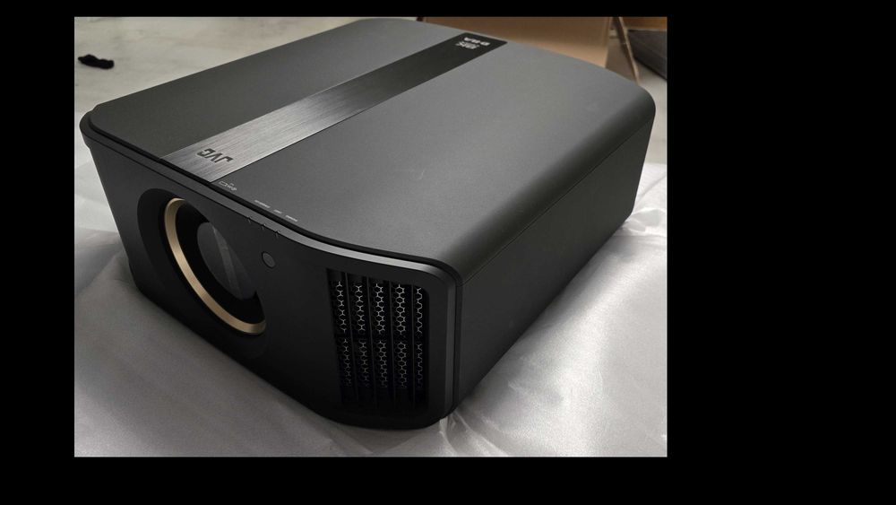 projektor JVC DLA-RS3100