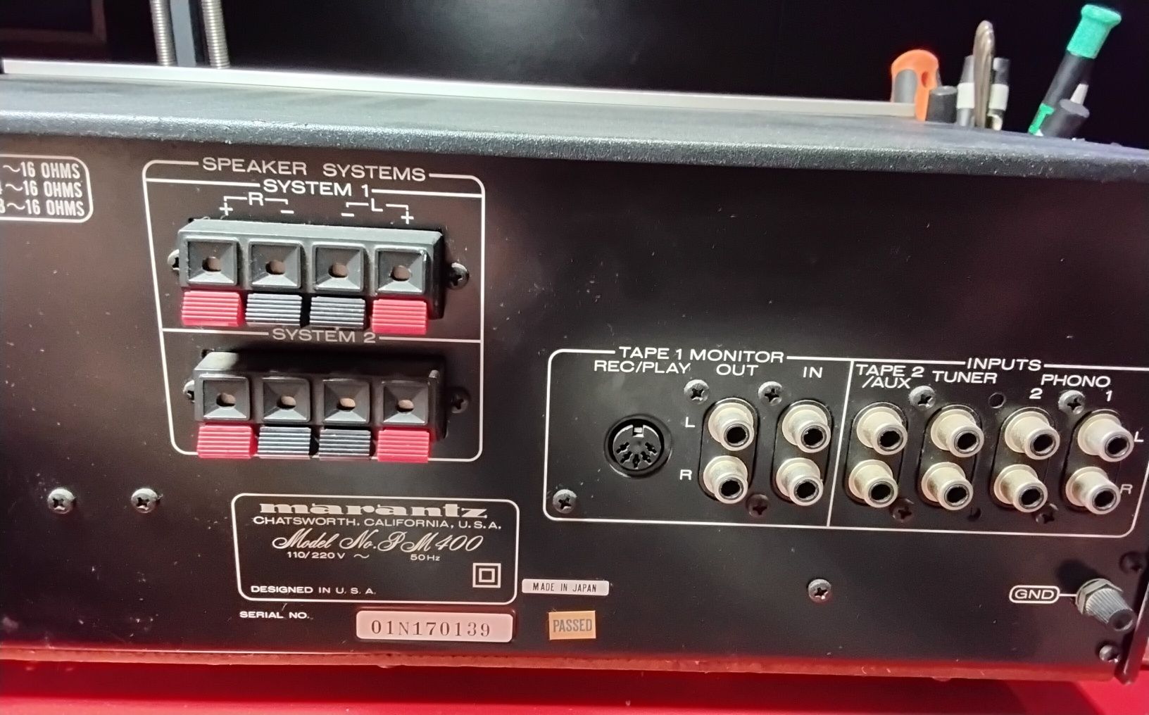 Marantz PM 400 amplificador