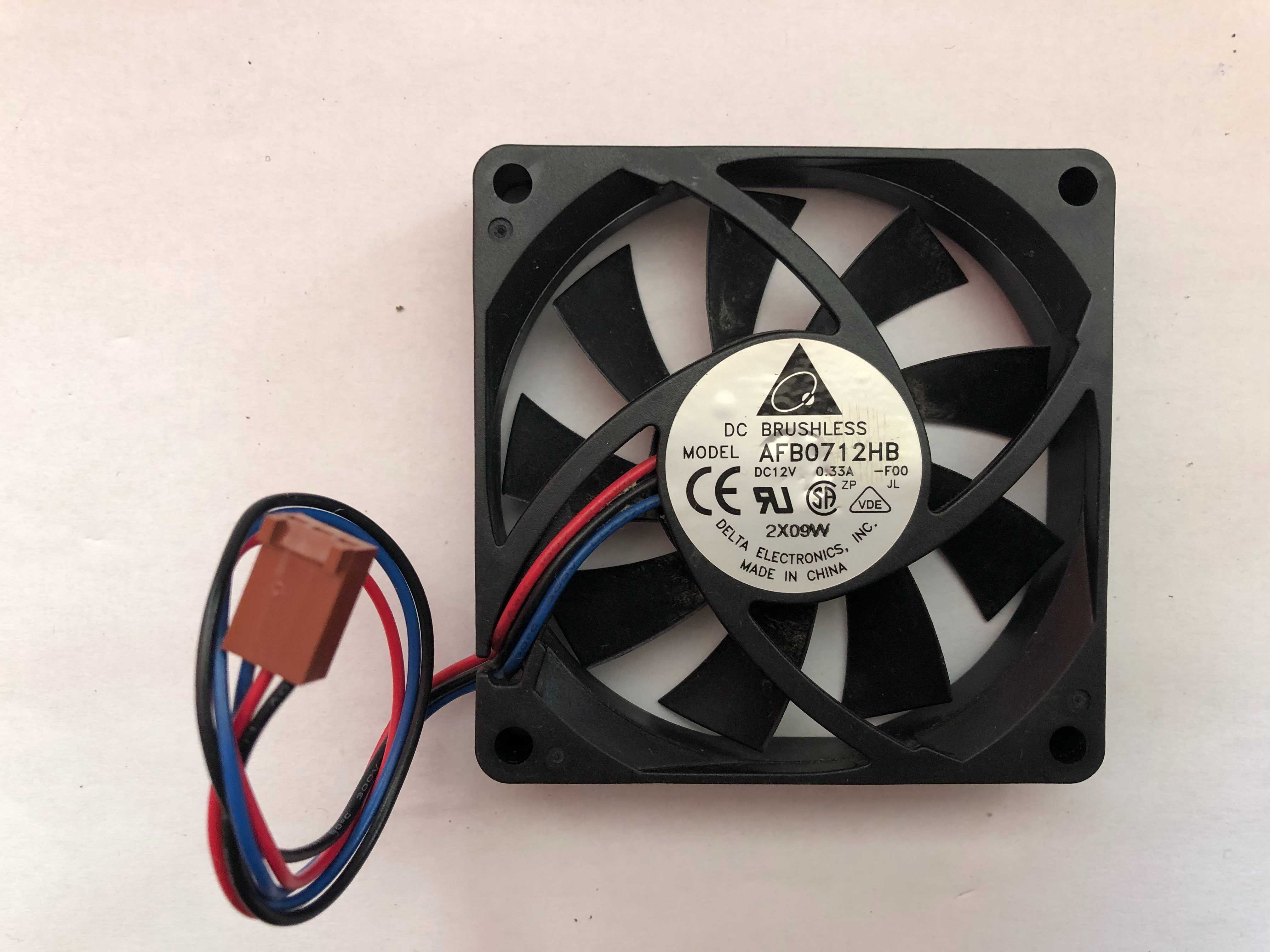 Wentylator Brushless AFB0712HB  12V,  7x7x1,5 cm, (3 żyły)