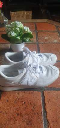 Buty damskie New Balance r.38.5