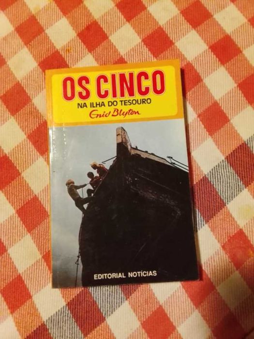 livro os cinco na ilha do tesouro