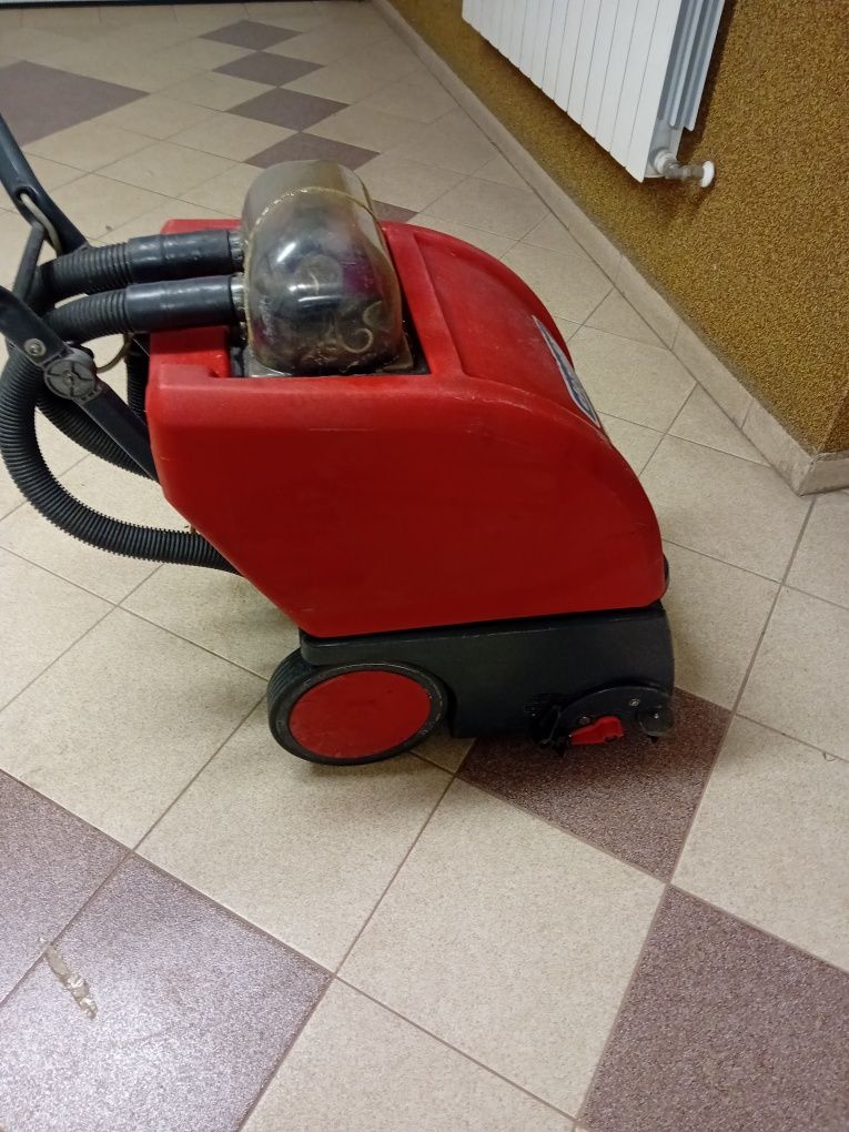 Szorowarka Cleanfix 230V