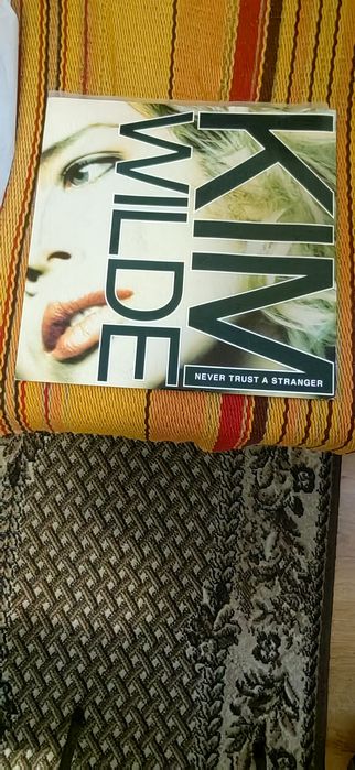 Kim Wilde - Never Trust A Stranger/You Came, 12"Maxi singiel winylowy