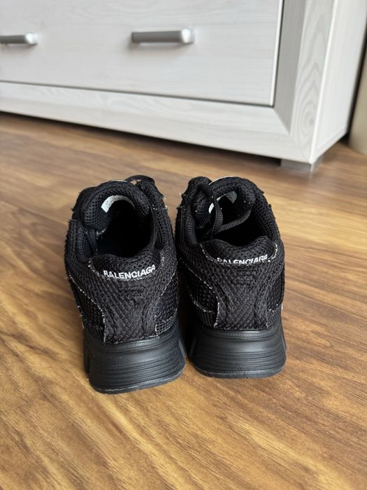 Кросівки balenciaga 37р 38р