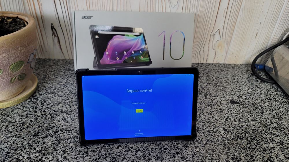 Планшет Acer ICONIA TAB P10