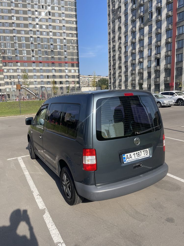 Продаю Volkswagen Caddy 2007