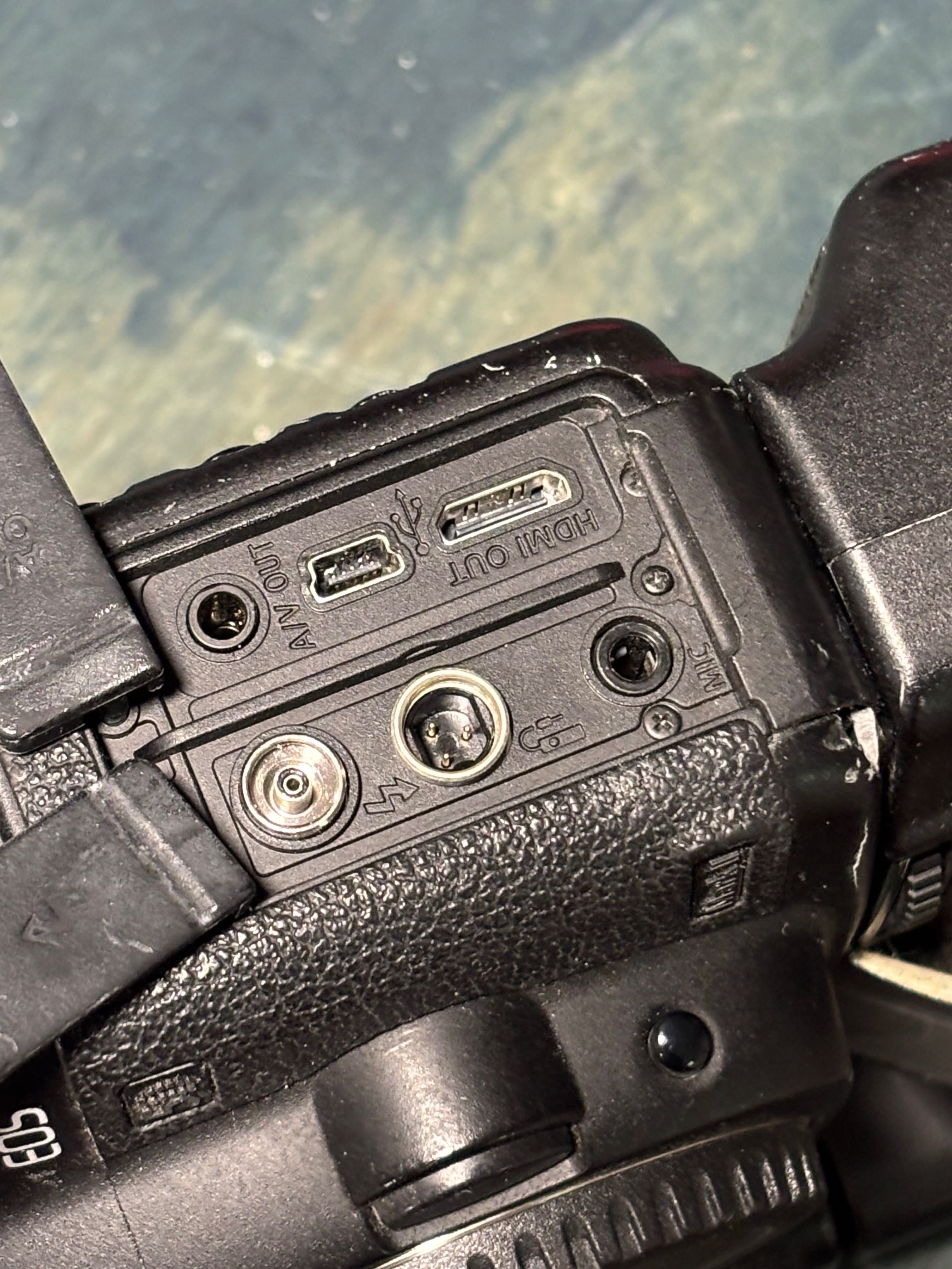 CAnon EOS 5d mk II + grip. Uszkodzony