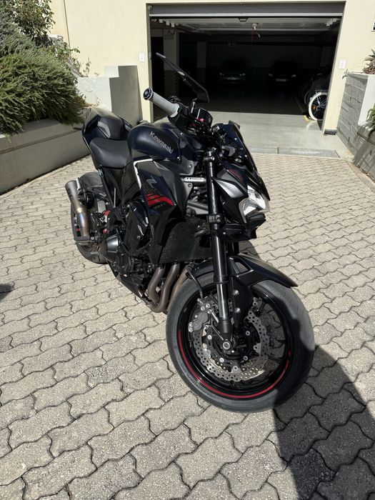 Kawasaki Z900 - 35kw (livrete)