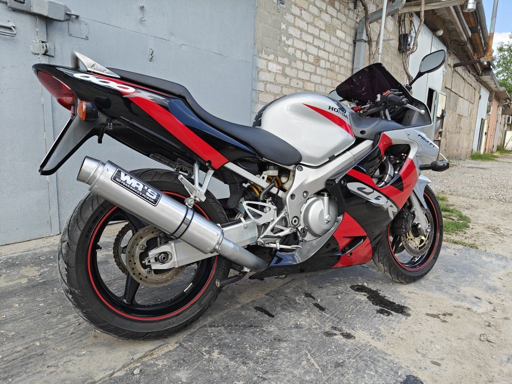 Спортбайк Honda CBR 600F4i 2003рік