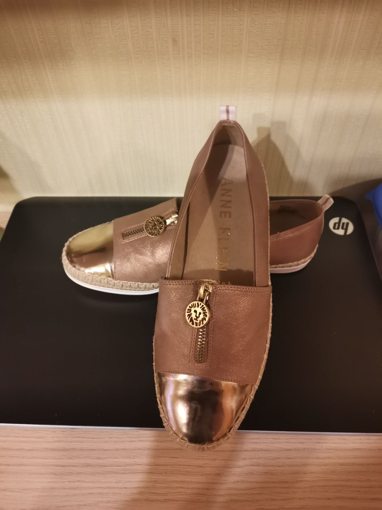 Продам эспадрильи Anna Klein