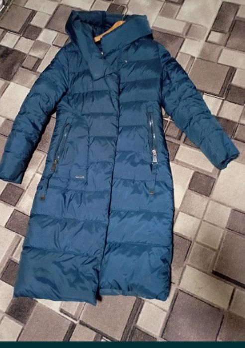 Пуховик женский зимний