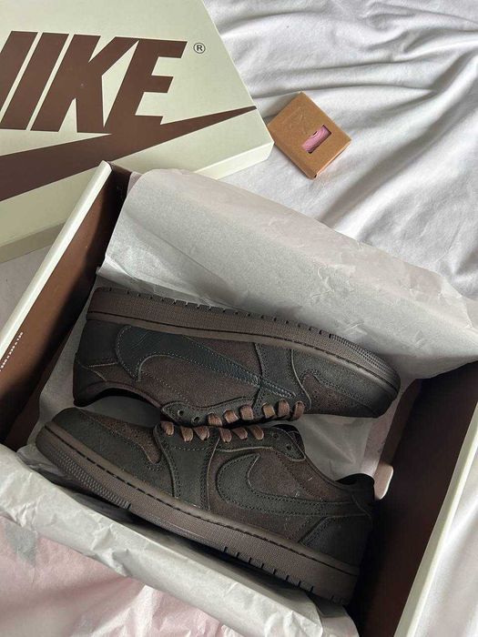 Кросівки Nike Air Jordan 1 Retro Low OG SP x Travis Scott Velvet Brown