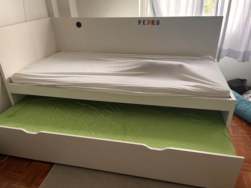 Cama de solteiro