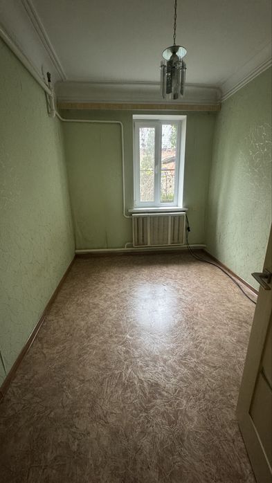 Оренда 1/2 будинку в Ірпені. 2кімнати, 7 соток