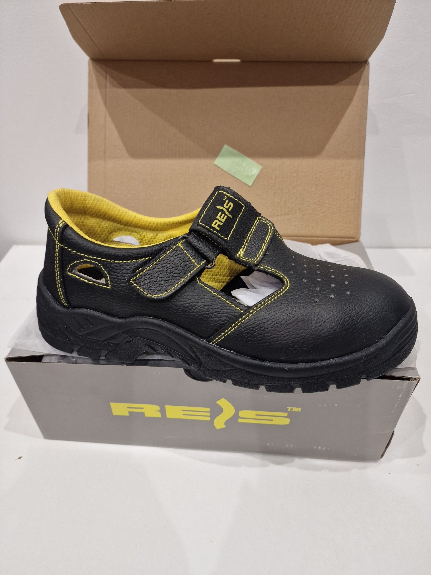 Buty robocze sandały bez podnoska lekkie robocze ochronne 43