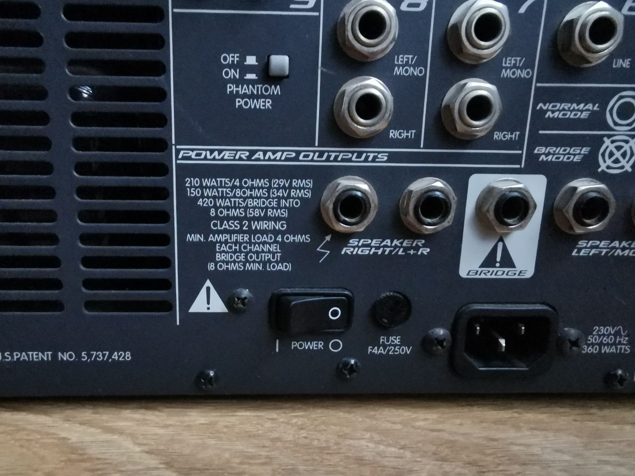 powermixer  peavey xr800f