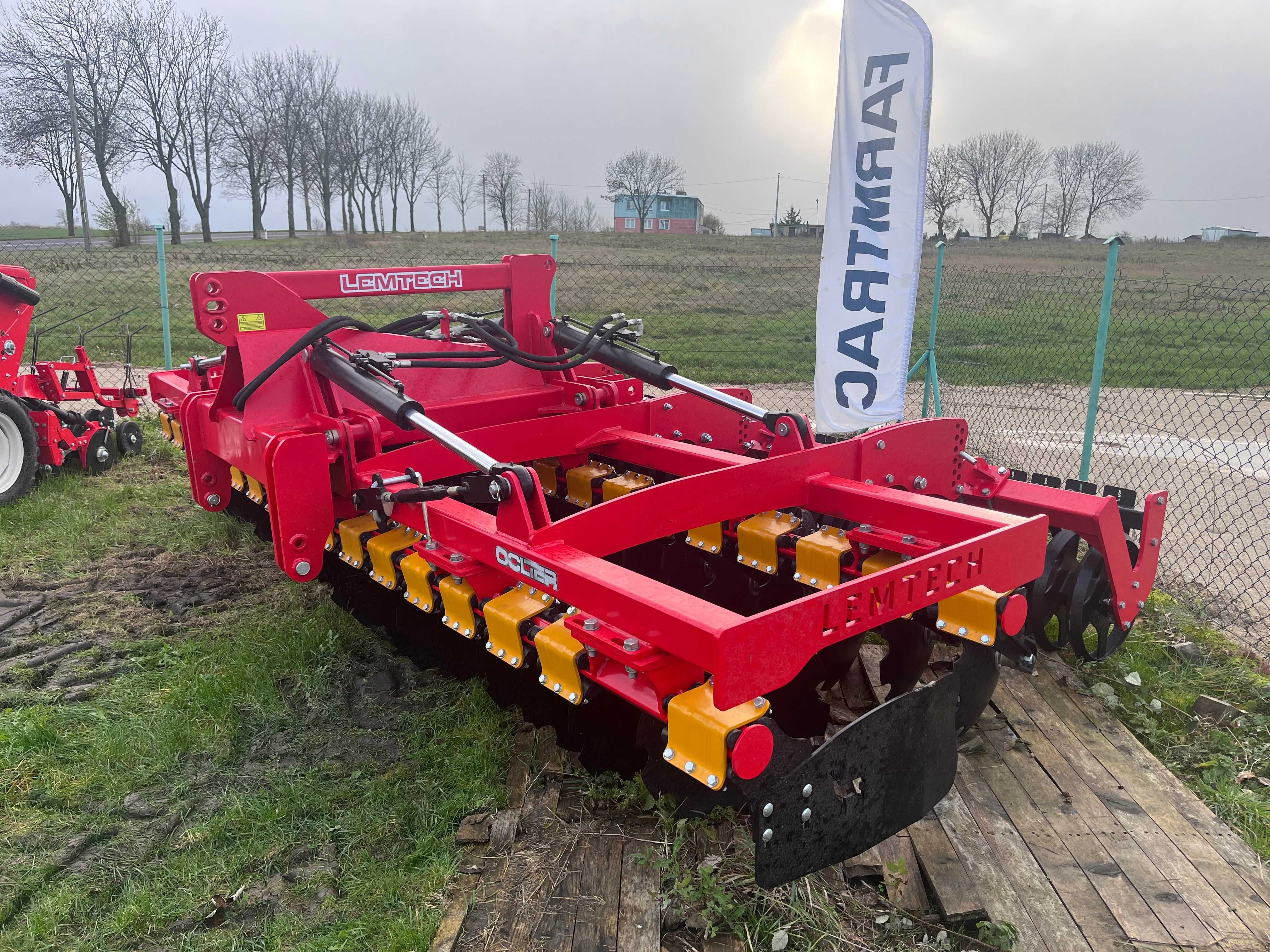 Brona talerzowa 4,0 m hyd. składana + dodatkowe wały ceownikowe