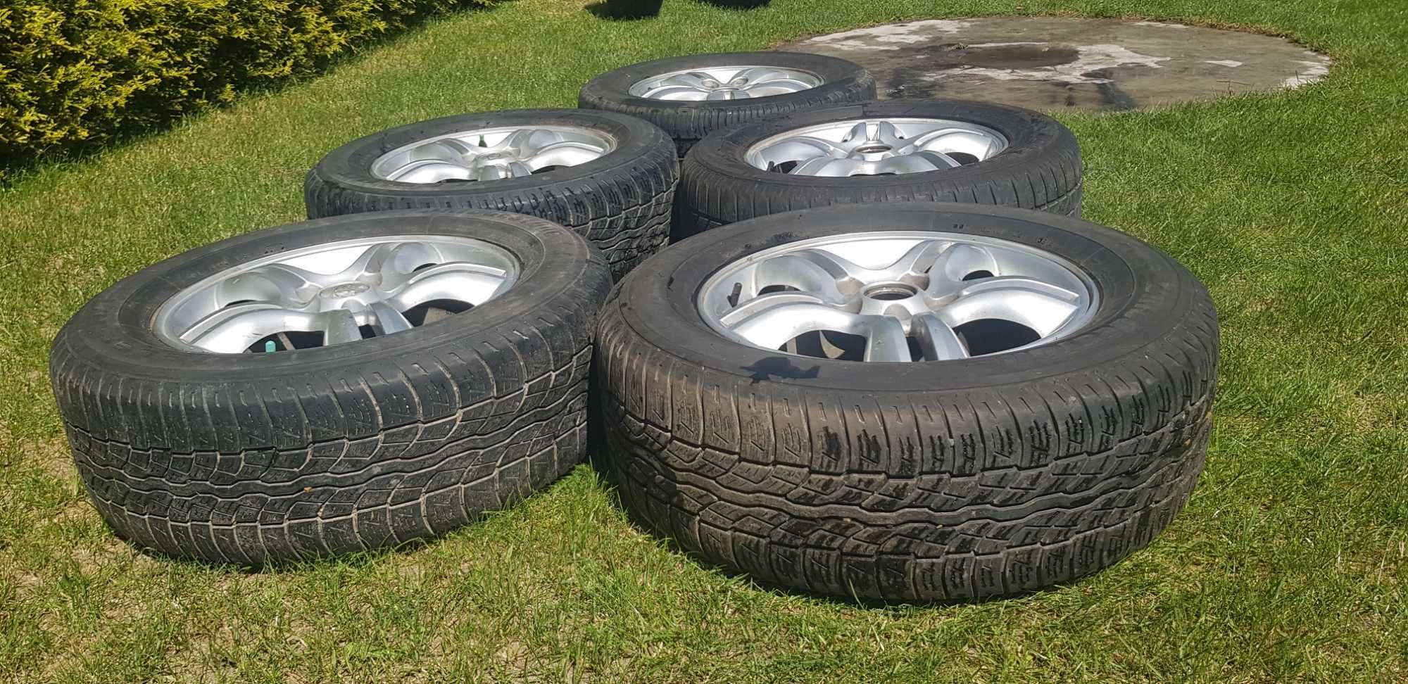 Koła z felgami letnie Kia Sportage II 215/70 R16