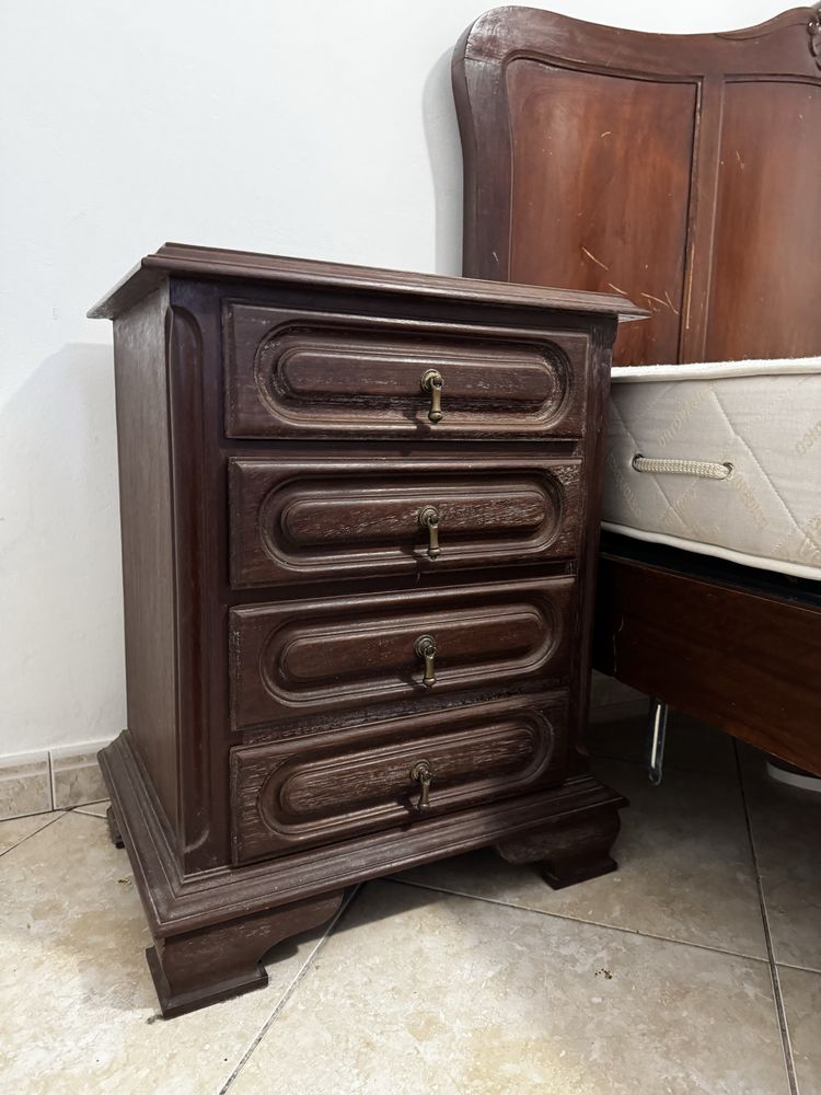 Cama de casal com colchão