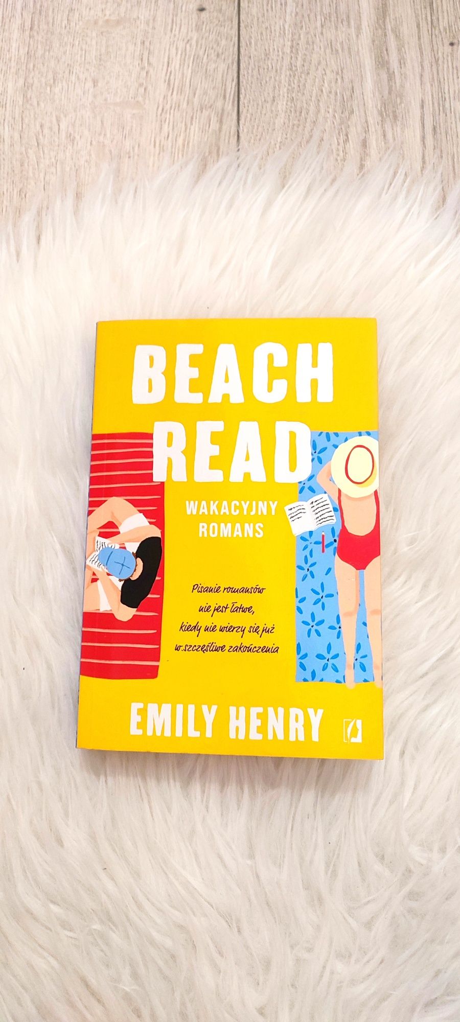 Beach Read. Wakacyjny romans Emily Henry
