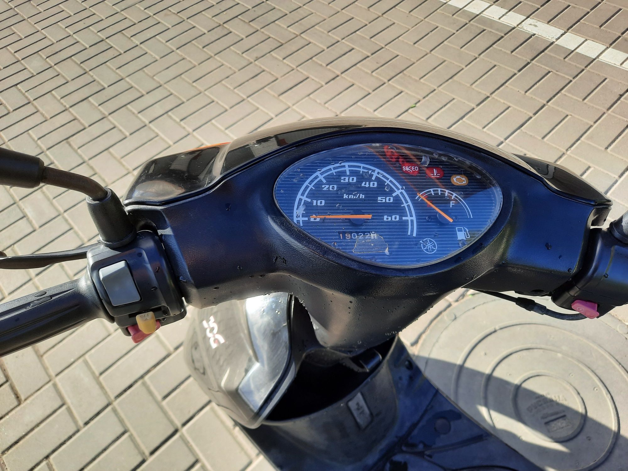 Продам скутер Yamaha JOG 39