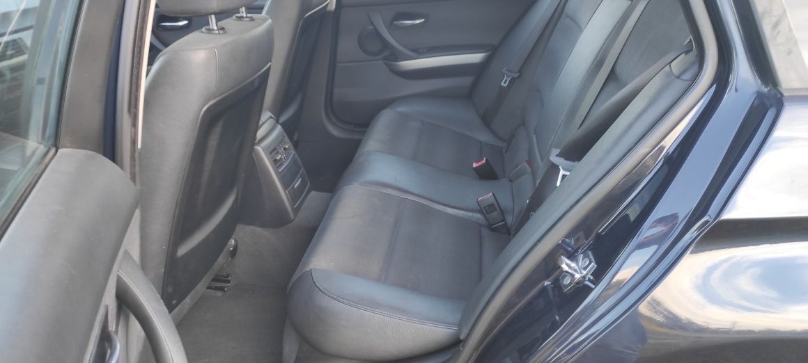 BMW 320 D Touring 177cv