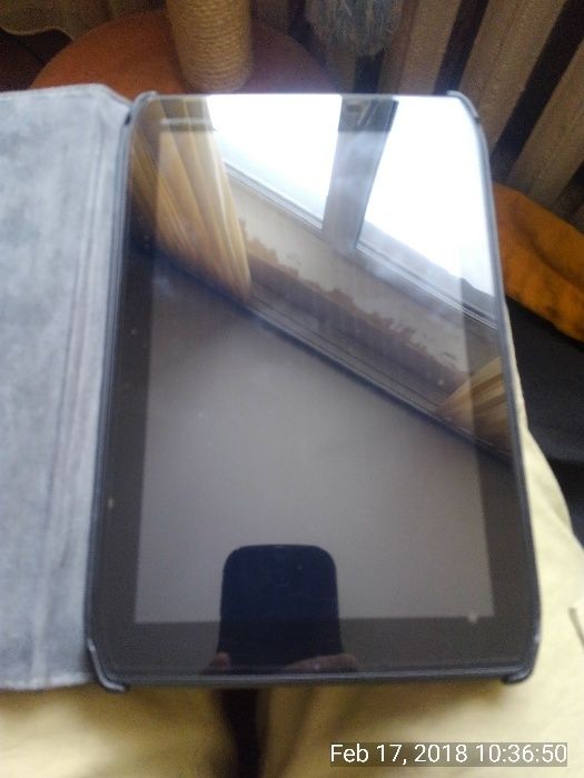 Motorola Droid XYBoard 8.2 MZ609 16GB Black + Чехол