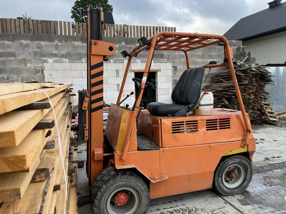 Wozek widlowy BULGAR udzwig 3,5t