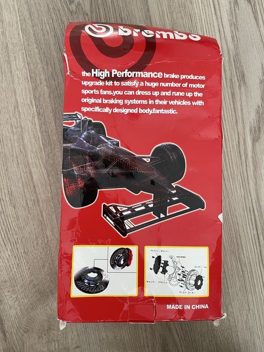 Capas/Tampas p/ pinças de travão dianteiras e traseiras Look BREMBO