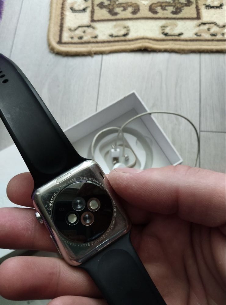 Продам Apple Watch 1 Stainless Steel 42mm