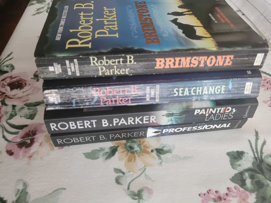 Livros Robert B. Parker