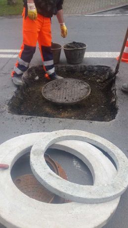 Latanie dziur asfaltem na goraco,regulacja zeliwa drogowego