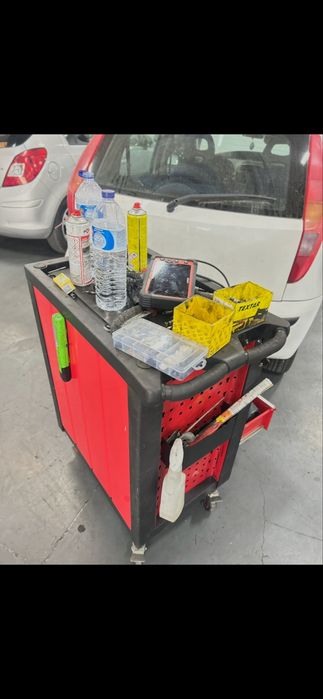 Vendo recheio de oficina completo  (Nao vendo nada separado)