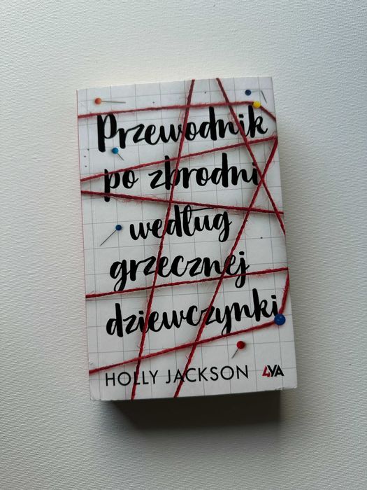 Książka-Przewodnik po zbrodni według grzecznej dziewczynki