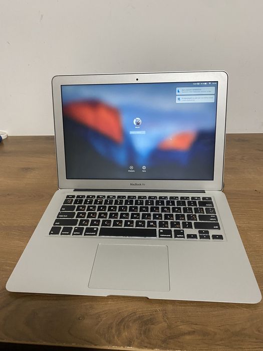MakBook Air В ідеальному стані