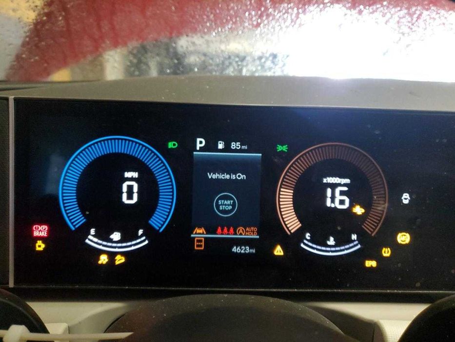 Продам авто Hyunday Tucson 2025 SEL red, Америка FWD