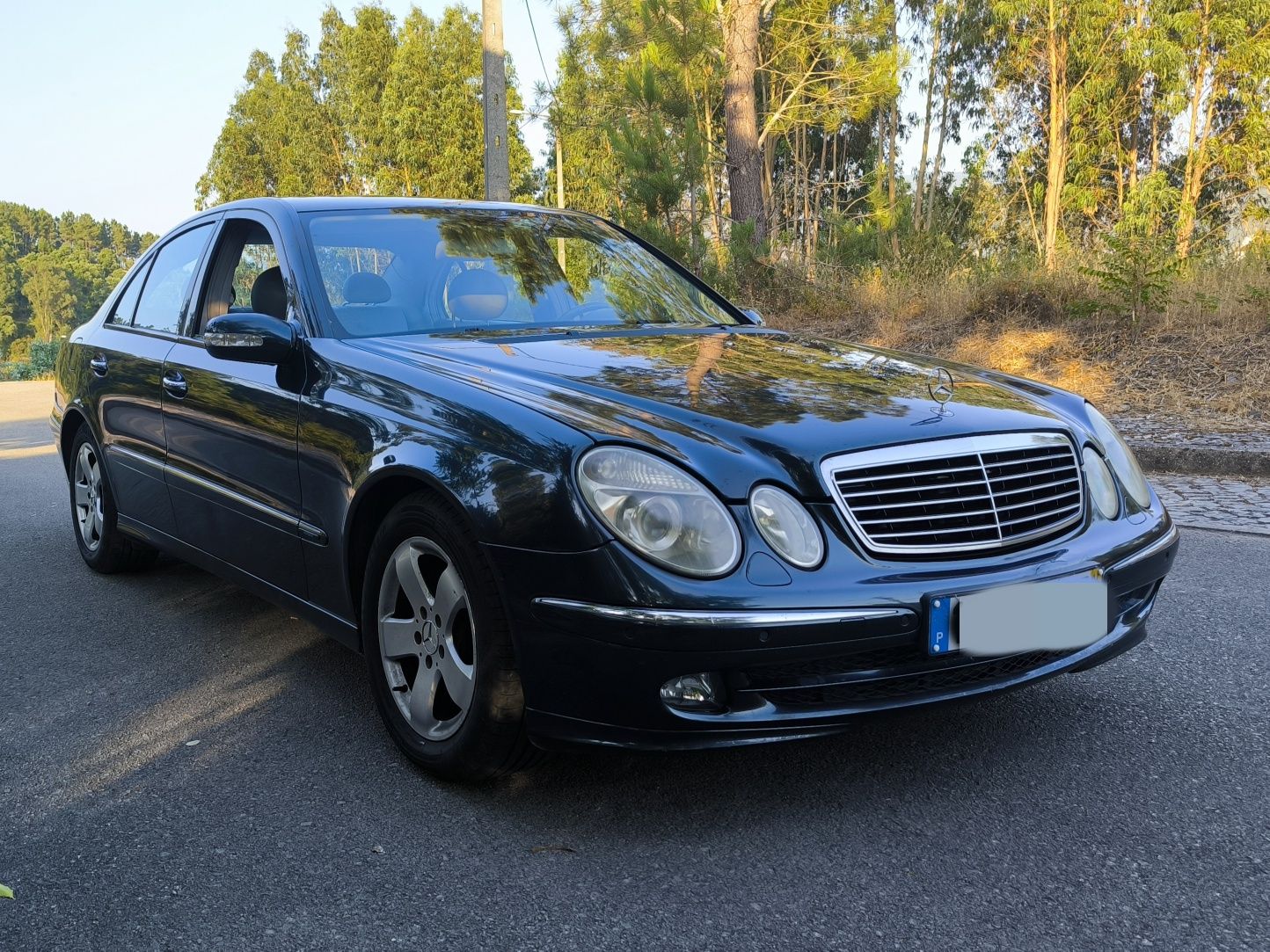 Mercedes-Benz E 320 CDi Avantgarde - Revisoes na Marca - 1 dono