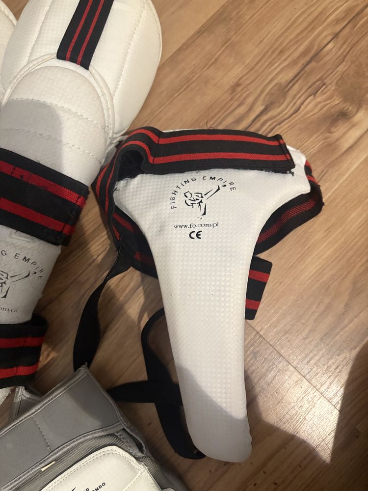 Ochraniacze do taekwondo
