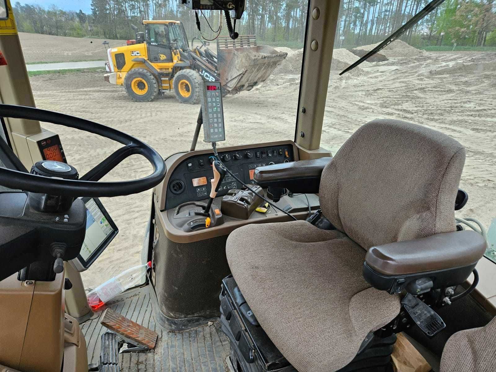 Traktor 7830 PowerQuad