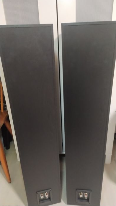 Підлогові колонки Canton GLE 490.2