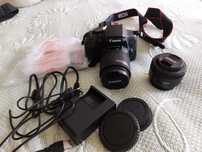 Máquina fotográfica Canon EOS 750D