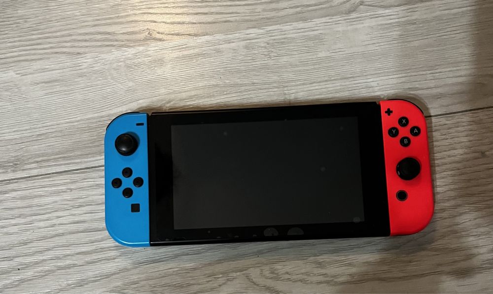 Konsola NINTENDO Switch