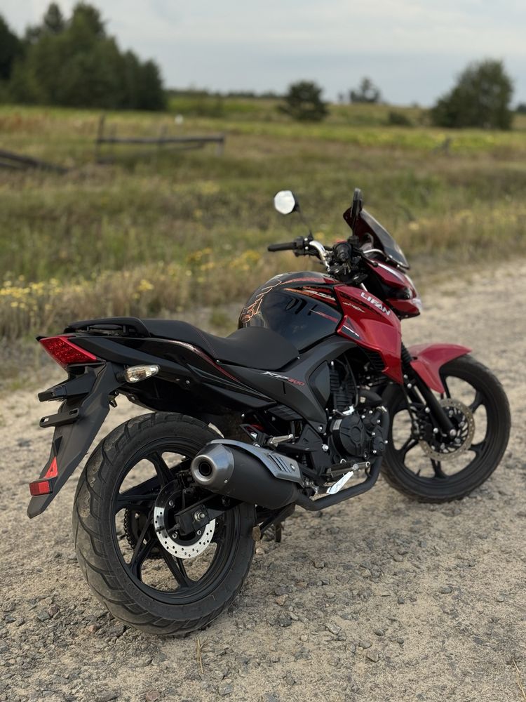 Lifan kp 200