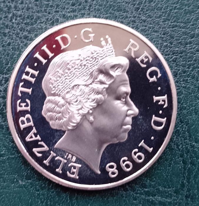 Монеты Великобритания юбилейные Елизавета 2.